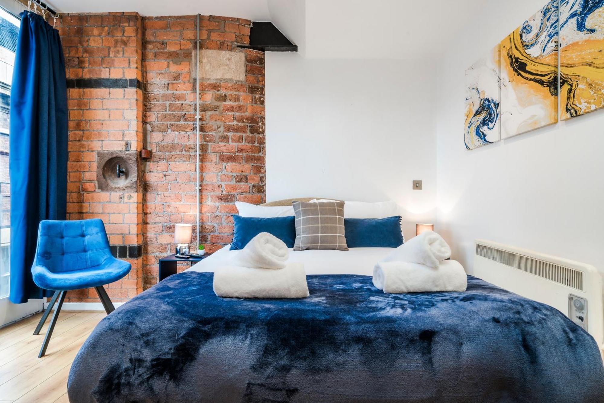 Cavern Quarters: City Centre Apartment by Garudy Serviced Apartments Liverpool Exterior photo