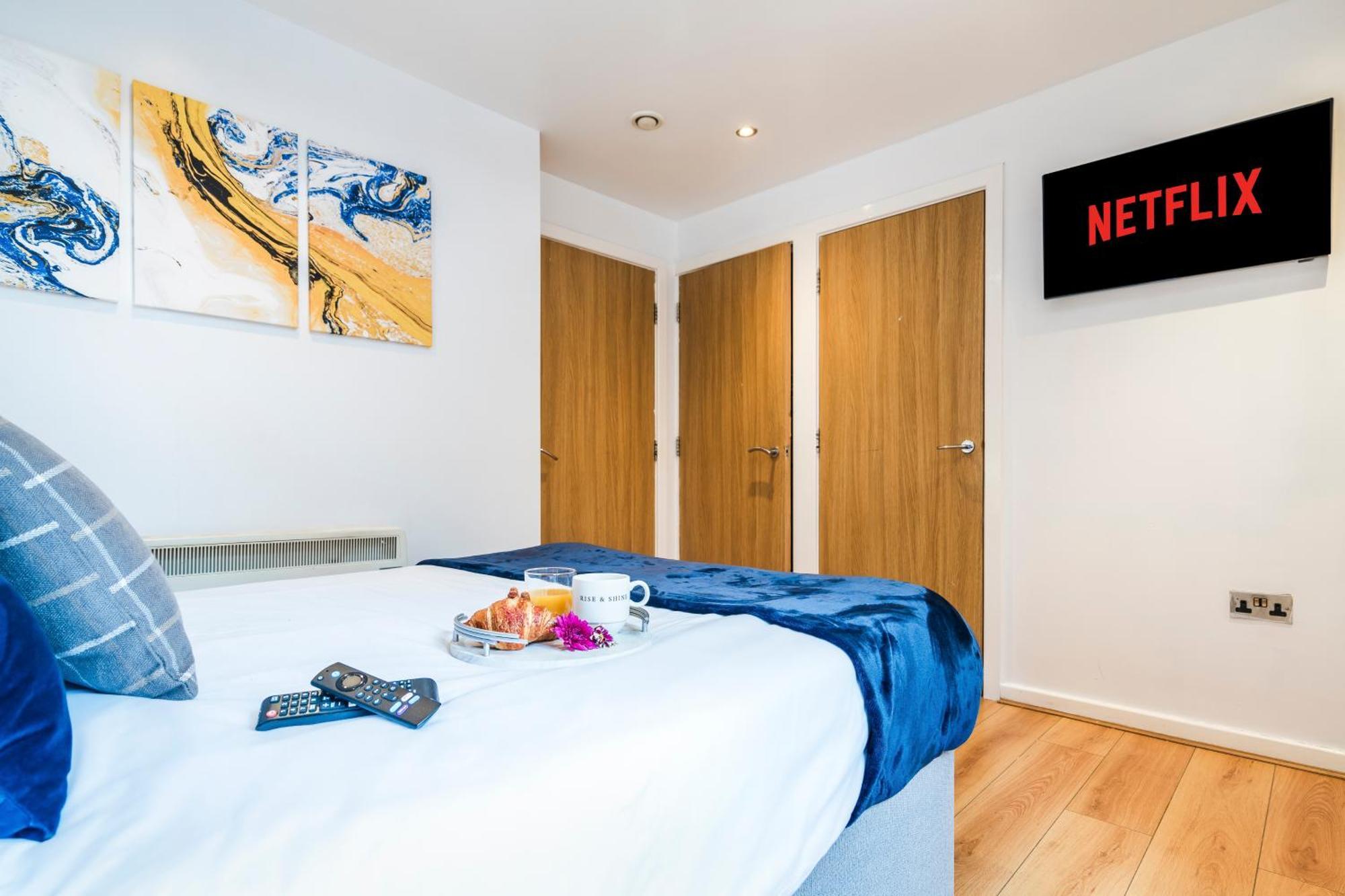 Cavern Quarters: City Centre Apartment by Garudy Serviced Apartments Liverpool Exterior photo